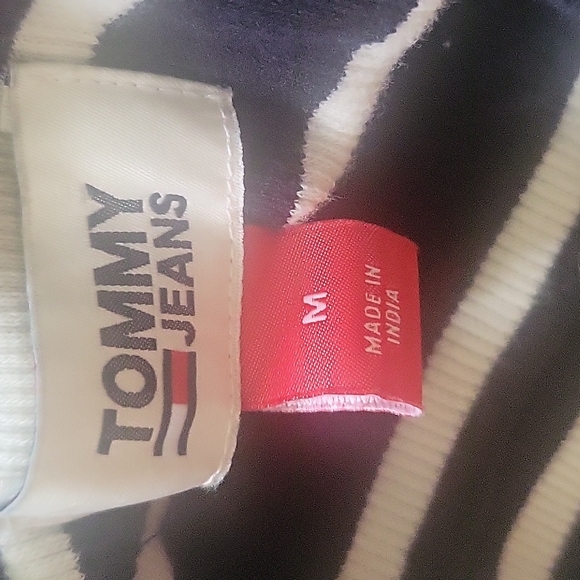 Top - Picture 3 of 4